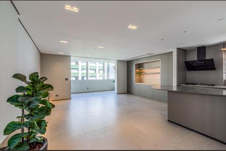 Apartamento à venda com 3 quartos, 185m² em Itaim Bibi, São Paulo