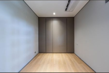 Apartamento à venda com 3 quartos, 185m² em Itaim Bibi, São Paulo