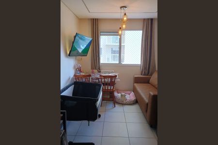 Sala de apartamento para alugar com 2 quartos, 34m² em Vila Graciosa, São Paulo