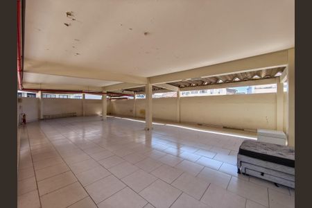 Apartamento à venda com 63m², 2 quartos e sem vagaÁrea comum - Salão de festas