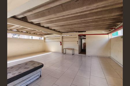 Apartamento à venda com 63m², 2 quartos e sem vagaÁrea comum - Salão de festas