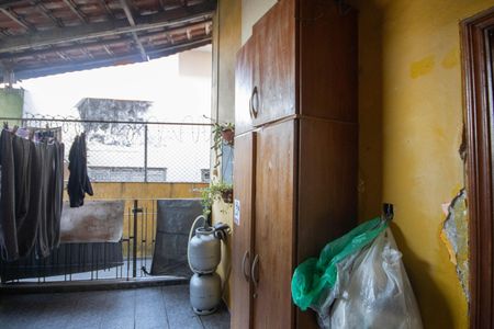 Casa à venda com 500m², 7 quartos e 3 vagas Casa à venda com 500m², 7 quartos e 3 vagasÁrea de Serviço  - Casa 2