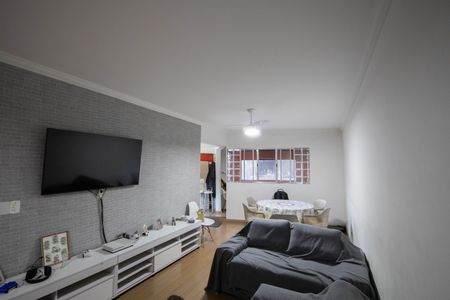 Sala  de casa à venda com 7 quartos, 500m² em Vila Mazzei, São Paulo