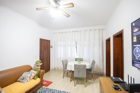 Casa à venda com 500m², 7 quartos e 3 vagas Casa à venda com 500m², 7 quartos e 3 vagasSala - Casa 2
