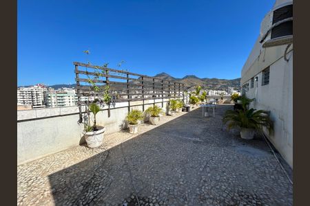 Apartamento para alugar com 400m², 4 quartos e 5 vagasÁrea externa