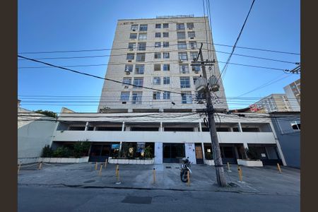 Apartamento para alugar com 400m², 4 quartos e 5 vagasFachada