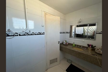 Apartamento para alugar com 400m², 4 quartos e 5 vagasBanheiro da Suíte