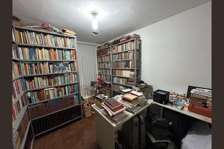 Apartamento para alugar com 400m², 4 quartos e 5 vagasQuarto 2