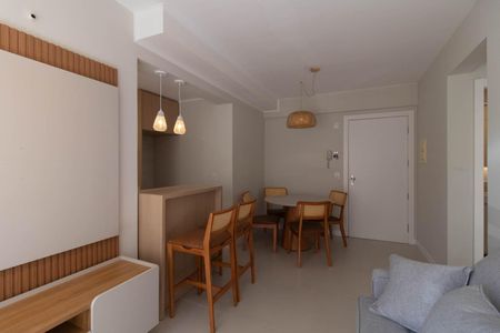 Sala de apartamento para alugar com 2 quartos, 55m² em Santo Antônio, Porto Alegre