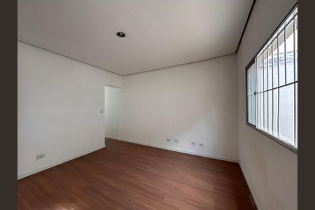 Sala de casa à venda com 2 quartos, 180m² em Parque Maria Domitila, São Paulo