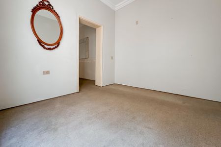 Casa à venda com 180m², 4 quartos e 1 vaga Casa à venda com 180m², 4 quartos e 1 vagaSala 2