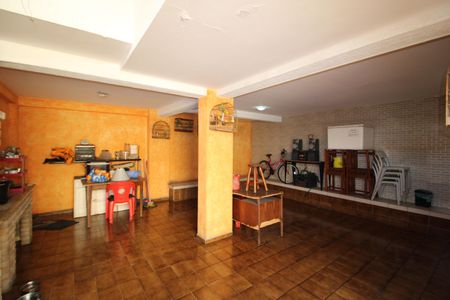 Casa à venda com 212m², 5 quartos e 2 vagasÁrea de Lazer