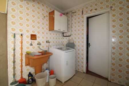 Casa à venda com 212m², 5 quartos e 2 vagasÁrea de Serviço