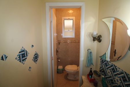 Casa à venda com 212m², 5 quartos e 2 vagasLavabo