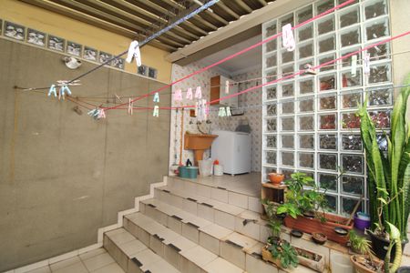 Casa à venda com 212m², 5 quartos e 2 vagasÁrea de Serviço