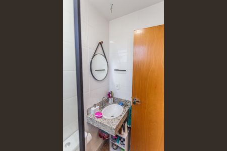 Apartamento à venda com 128m², 3 quartos e 1 vaga Apartamento à venda com 128m², 3 quartos e 1 vagaBanheiro da Suíte