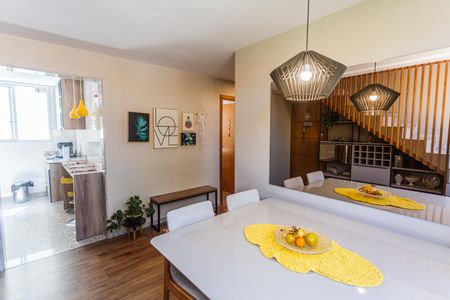 Apartamento à venda com 128m², 3 quartos e 1 vaga Apartamento à venda com 128m², 3 quartos e 1 vagaSala 1