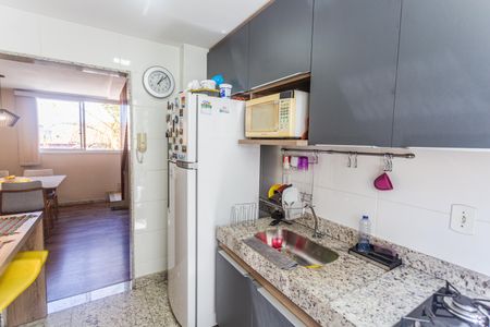 Apartamento à venda com 128m², 3 quartos e 1 vaga Apartamento à venda com 128m², 3 quartos e 1 vagaCozinha