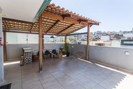 Apartamento à venda com 128m², 3 quartos e 1 vaga Apartamento à venda com 128m², 3 quartos e 1 vagaÁrea comum