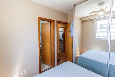 Apartamento à venda com 128m², 3 quartos e 1 vaga Apartamento à venda com 128m², 3 quartos e 1 vagaSuíte