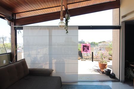 Apartamento à venda com 200m², 3 quartos e 3 vagasSala