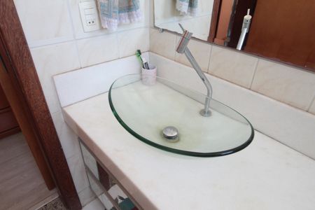 Apartamento à venda com 200m², 3 quartos e 3 vagasBanheiro da Suite