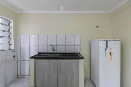 Sala/Cozinha de casa para alugar com 1 quarto, 28m² em Vila Ema, São Paulo