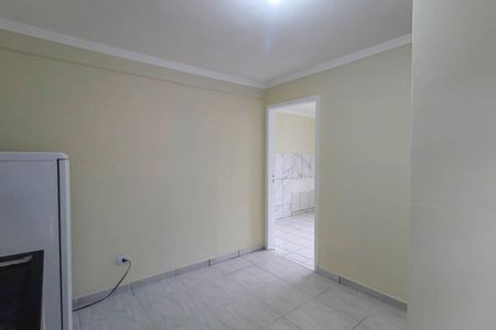 Sala/Cozinha de casa para alugar com 1 quarto, 28m² em Vila Ema, São Paulo