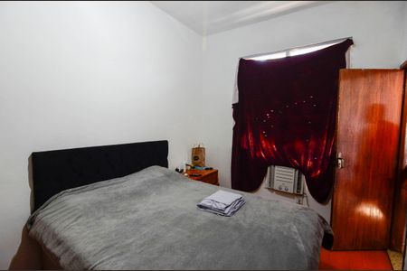 Casa à venda com 275m², 3 quartos e sem vaga Casa à venda com 275m², 3 quartos e sem vagaQuarto