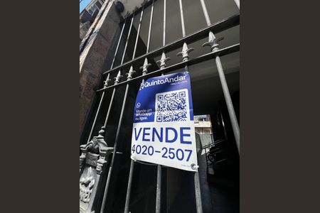 Casa à venda com 275m², 3 quartos e sem vaga Casa à venda com 275m², 3 quartos e sem vagaPlaca