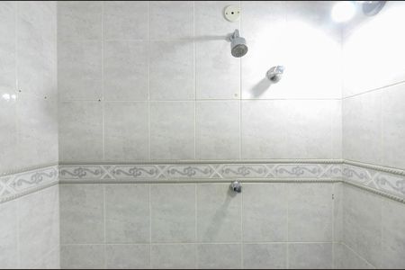 Casa à venda com 275m², 3 quartos e sem vaga Casa à venda com 275m², 3 quartos e sem vagaBanheiro da Suíte