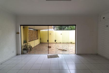 Sala 2 de casa para alugar com 3 quartos, 190m² em Brooklin, São Paulo