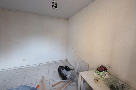 Casa à venda com 200m², 2 quartos e 2 vagasDepósito