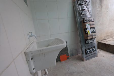 Casa à venda com 200m², 2 quartos e 2 vagasLavanderia