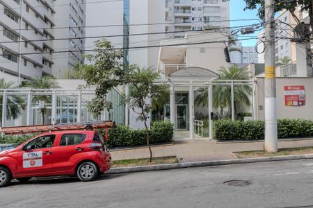 Apartamento à venda com 55m², 1 quarto e 1 vaga Apartamento à venda com 55m², 1 quarto e 1 vagaFachada