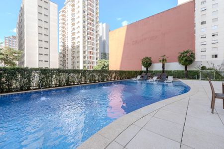 Apartamento à venda com 55m², 1 quarto e 1 vaga Apartamento à venda com 55m², 1 quarto e 1 vagaÁrea comum - Piscina