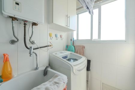 Apartamento à venda com 55m², 1 quarto e 1 vaga Apartamento à venda com 55m², 1 quarto e 1 vagaCozinha e Área de Serviço