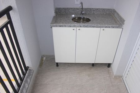 Apartamento para alugar com 55m², 2 quartos e 1 vagaVaranda