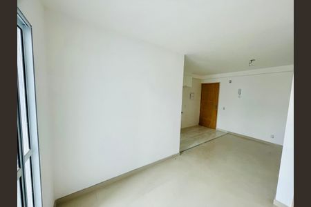 Apartamento para alugar com 50m², 2 quartos e 1 vaga Apartamento para alugar com 50m², 2 quartos e 1 vagaSala