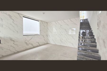 Casa à venda com 180m², 3 quartos e 2 vagas Casa à venda com 180m², 3 quartos e 2 vagasCopa