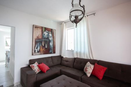 Casa à venda com 350m², 4 quartos e 2 vagasSala