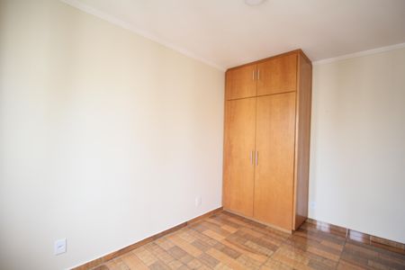 Quarto 1 de apartamento à venda com 2 quartos, 54m² em Jardim Umarizal, São Paulo