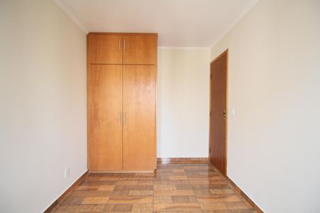 Quarto 1 de apartamento à venda com 2 quartos, 54m² em Jardim Umarizal, São Paulo