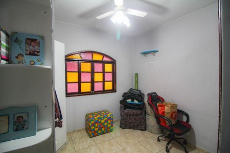 Quarto 2 de casa para alugar com 4 quartos, 170m² em Piam, Belford Roxo