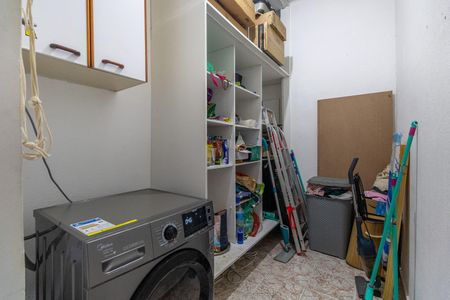 Apartamento à venda com 58m², 2 quartos e 1 vaga Apartamento à venda com 58m², 2 quartos e 1 vagaQuarto de Serviço