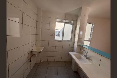 Cozinha  de apartamento para alugar com 2 quartos, 45m² em São Januário (justinópolis), Ribeirão das Neves