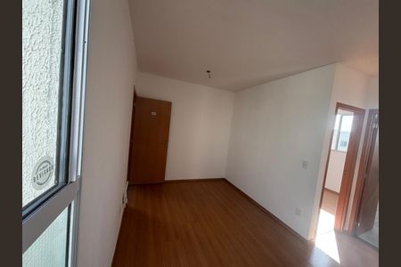 Sala de apartamento para alugar com 2 quartos, 45m² em São Januário (justinópolis), Ribeirão das Neves