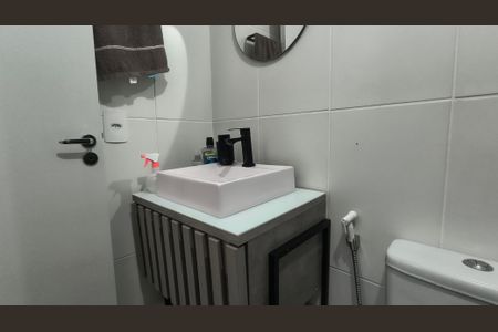Apartamento à venda com 44m², 2 quartos e sem vagaBanheiro