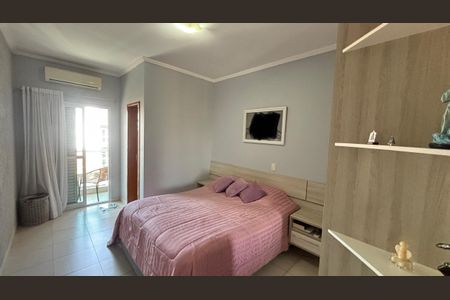 Casa à venda com 134m², 3 quartos e 2 vagas Casa à venda com 134m², 3 quartos e 2 vagasSuíte