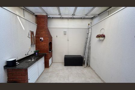 Casa à venda com 134m², 3 quartos e 2 vagas Casa à venda com 134m², 3 quartos e 2 vagasÁrea de Serviço